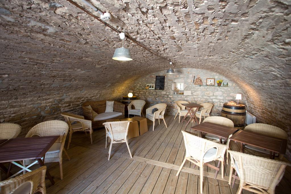 Hotel L'Oree Des Vignes Gilly-les-Citeaux Bagian luar foto